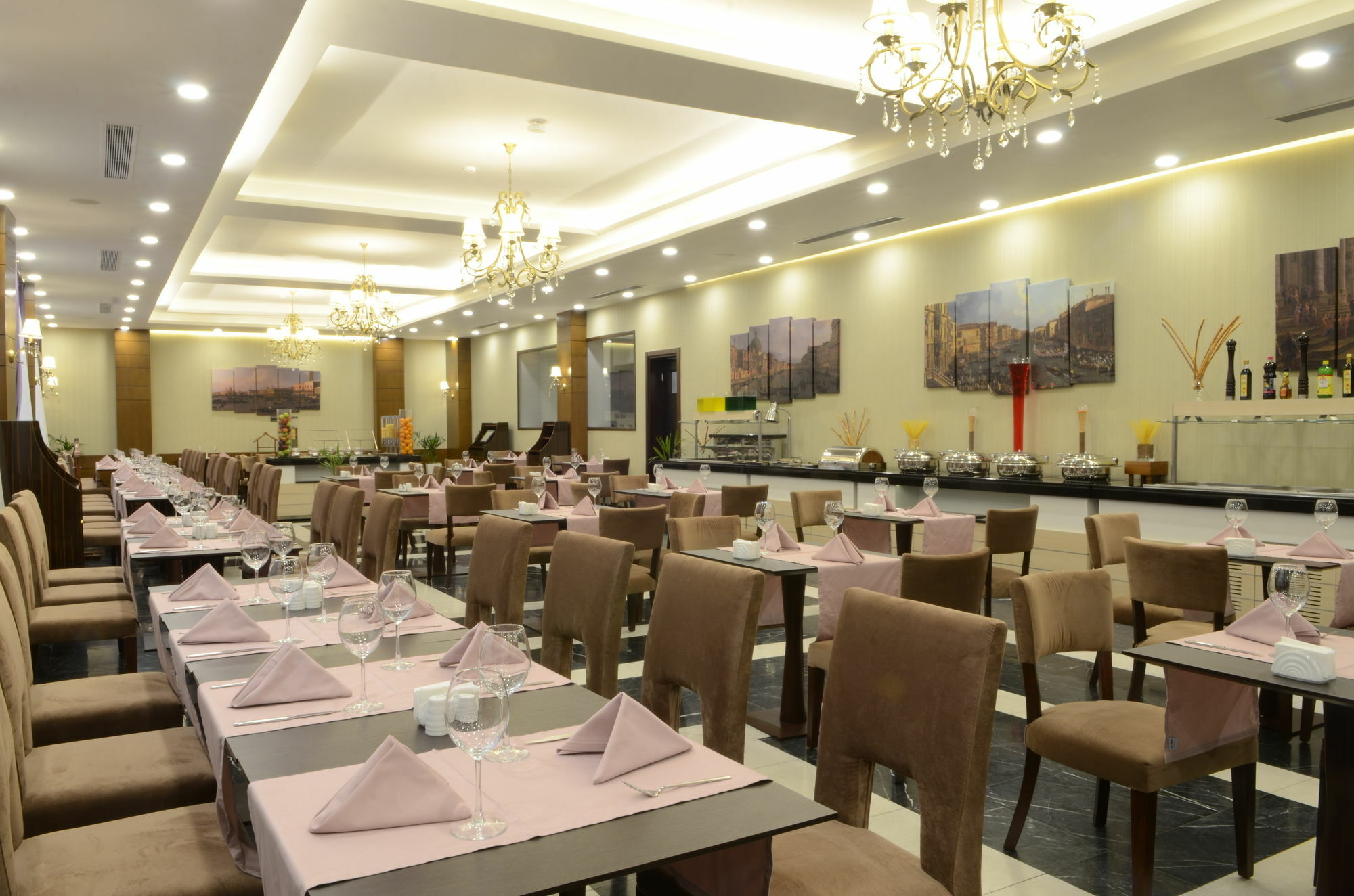 Comfort Hotel Astana מראה חיצוני תמונה